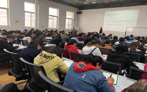 入学试听试学阶段每周开班